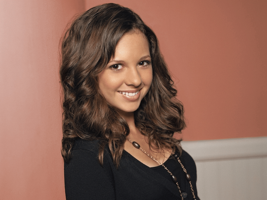 Mackenzie Rosman Net Worth